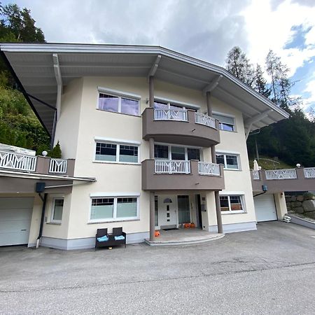 Ferien Haus - Ferienwohnung Lorena 施图拜河谷新施蒂夫特 外观 照片