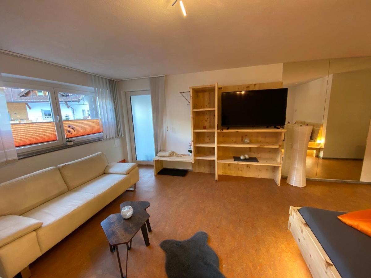 Ferien Haus - Ferienwohnung Lorena 施图拜河谷新施蒂夫特 外观 照片